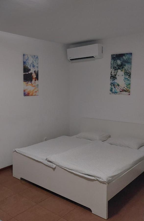 Apartman - Sukromie V Meste 브라티슬라바 외부 사진