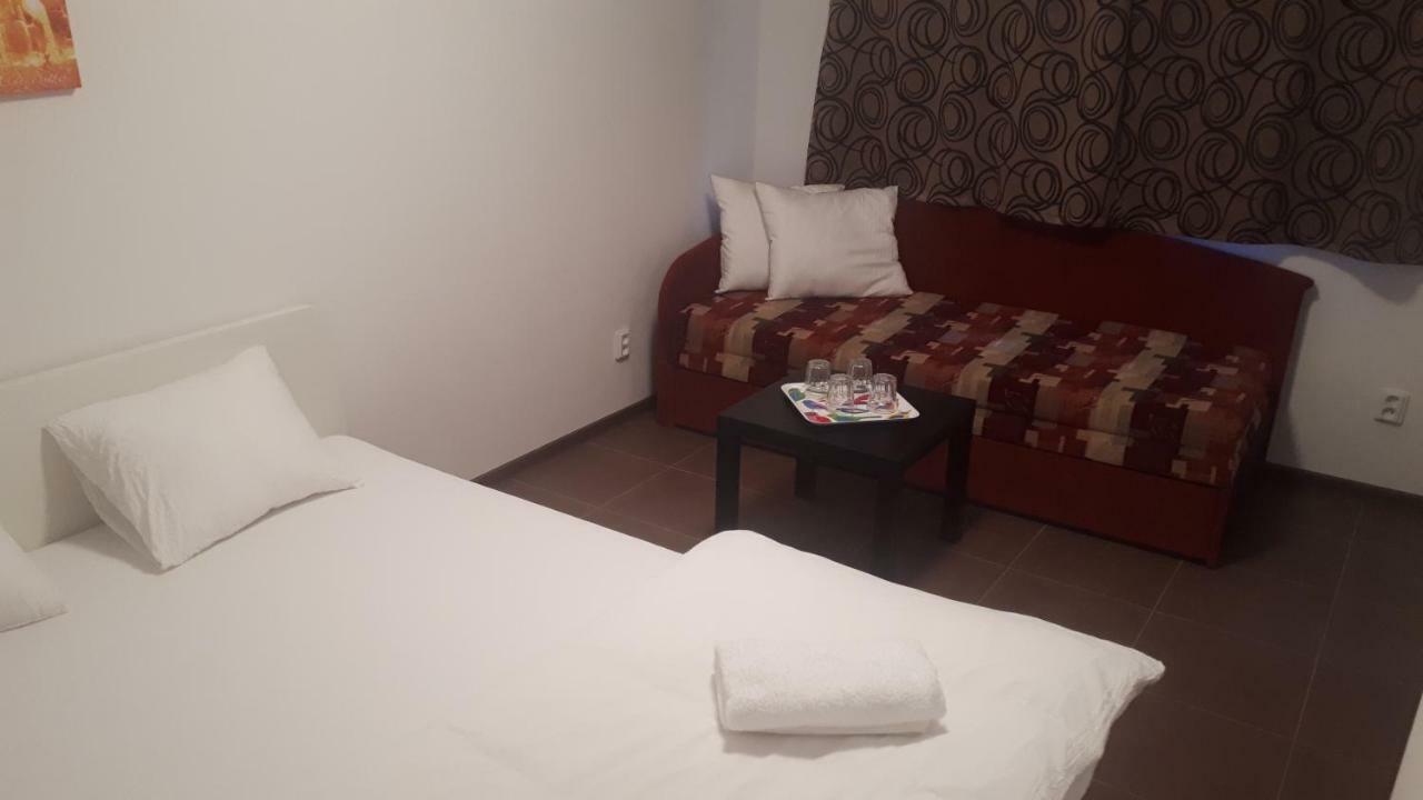 Apartman - Sukromie V Meste 브라티슬라바 외부 사진